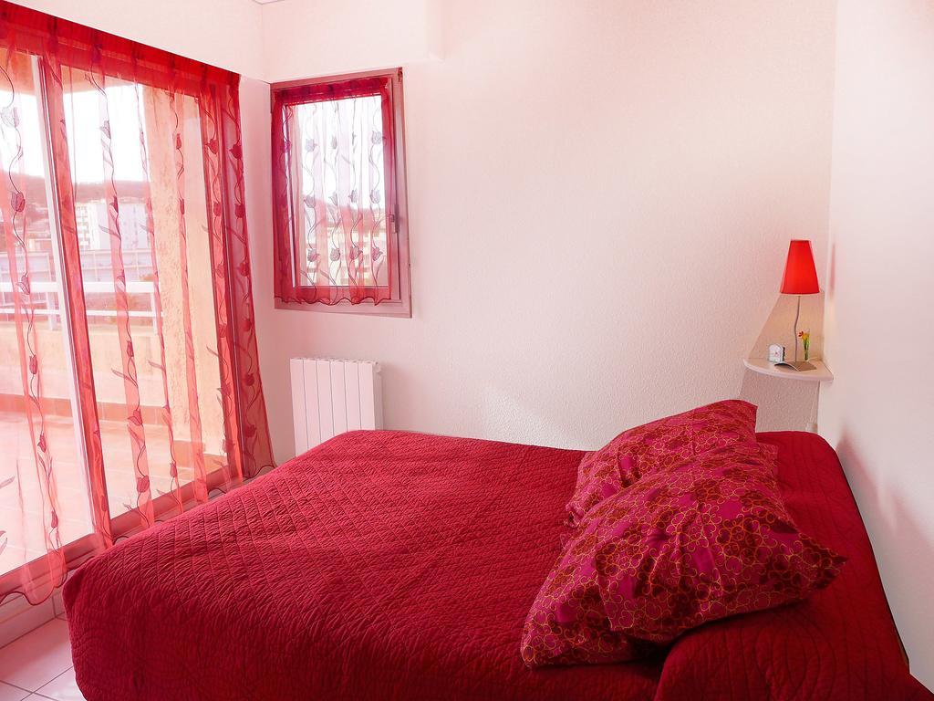 Apartment Sainte Maxime Les Plages-1 By Interhome الغرفة الصورة