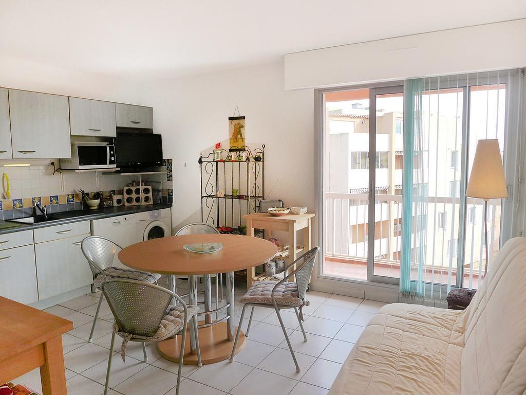 Apartment Sainte Maxime Les Plages-1 By Interhome الغرفة الصورة